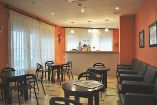 Hotel La Valenciana 몬타네조스 외부 사진